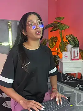 Tyla Ks online show from 20, 3, 2025