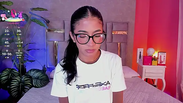 Tyla Ks online show from 7, 5, 2026