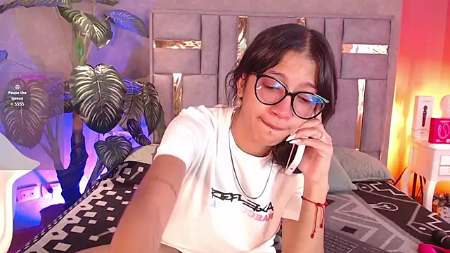 Tyla Ks online show from 20, 9, 2025