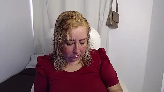 Mature 2025 online show from 28, 9, 2025