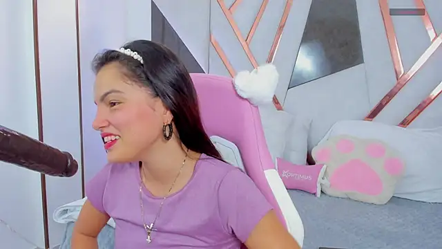 cutie sarax1 online show from 26, 10, 2025