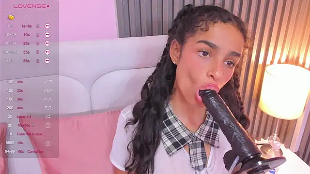 honey sofii  online show from 15, 3, 2025