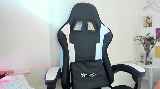 agaataa  online show from 21, 3, 2025