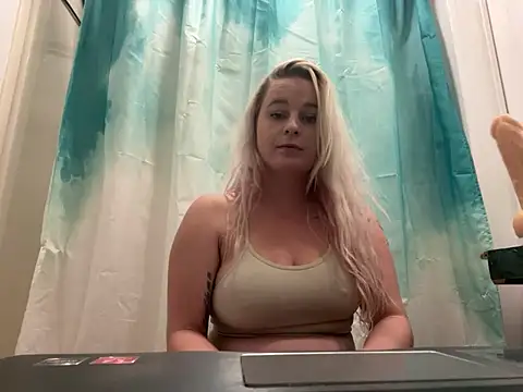 Snapshot of sexylilb17 chatting on 16, 3, 2025 sexylilb17 online show from 16, 3, 2025