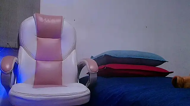 abigail fx online show from 10, 9, 2025