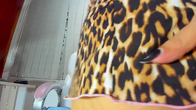 abigail fx online show from 4, 3, 2025