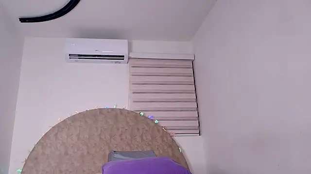 abigail fx online show from 20, 12, 2025