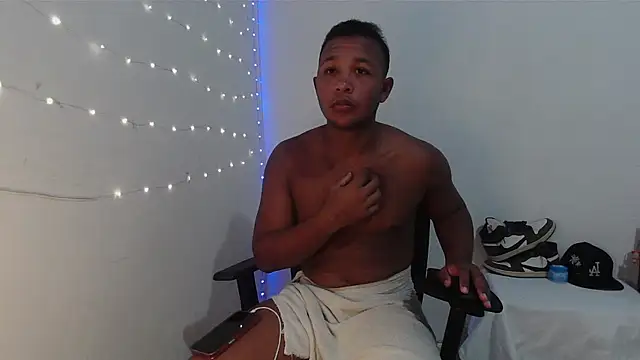 Gooss cum online show from 27, 9, 2025