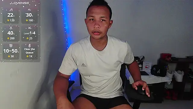 Gooss cum online show from 23, 10, 2025