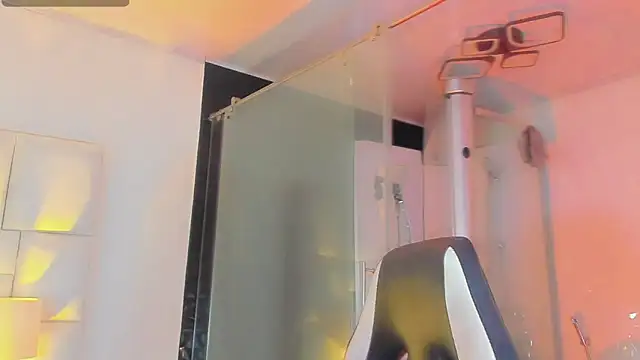 Snapshot of jymena_xxx chatting on 3, 2, 2026 jymena xxx online show from 3, 2, 2026