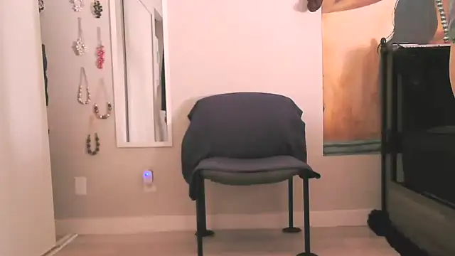 Queenanitadix online show from 7, 2, 2026