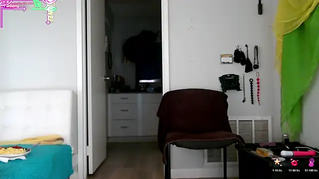 Snapshot of Queenanitadix chatting on 26, 6, 2026 Queenanitadix online show from 26, 6, 2026