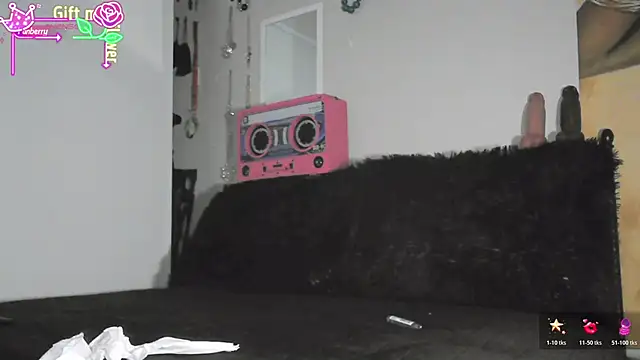 Queenanitadix online show from 3, 5, 2026