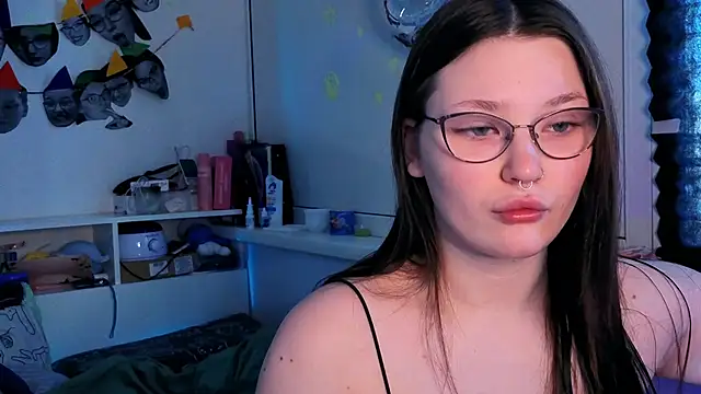 milliedoll online show from 15, 11, 2025