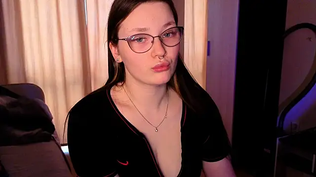 milliedoll online show from 10, 4, 2026