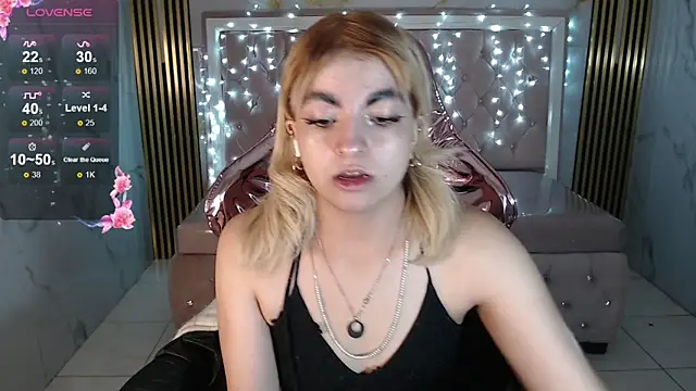 lili conor s online show from 26, 9, 2025