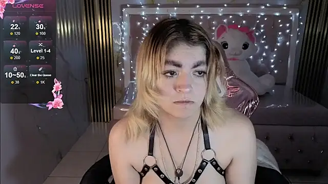 lili conor s online show from 16, 11, 2025