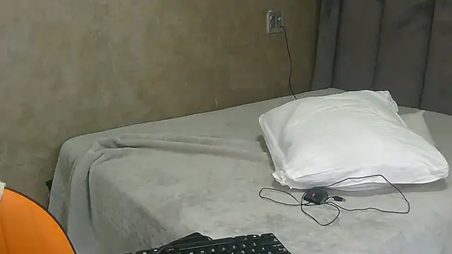 Justusual444 online show from 13, 1, 2026