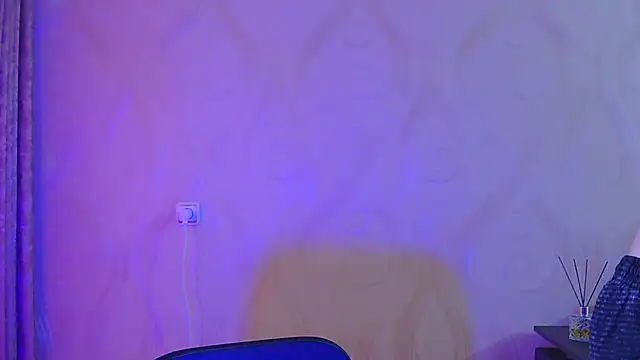 Snapshot of frama666 chatting on 2, 11, 2025 frama666 online show from 2, 11, 2025