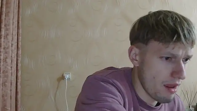 Snapshot of frama666 chatting on 1, 11, 2025 frama666 online show from 1, 11, 2025