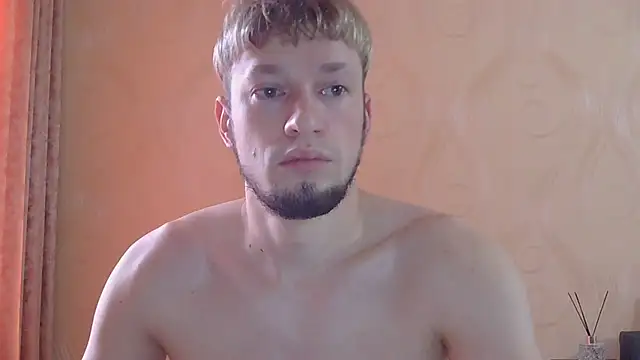 Snapshot of frama666 chatting on 7, 7, 2026 frama666 online show from 7, 7, 2026