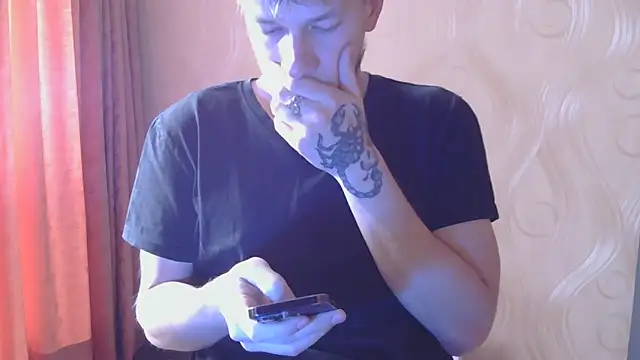 Snapshot of frama666 chatting on 23, 10, 2025 frama666 online show from 23, 10, 2025