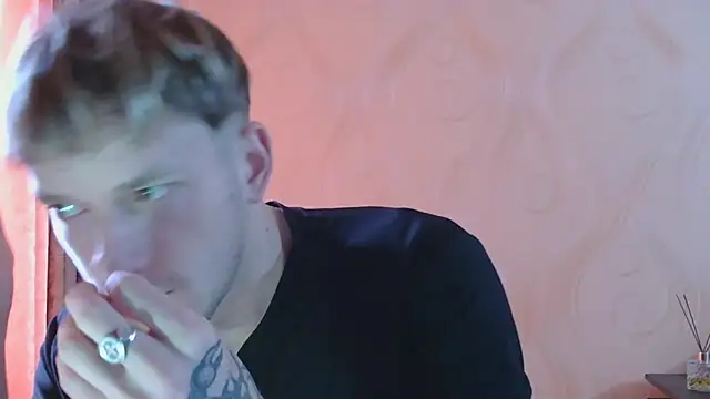 Snapshot of frama666 chatting on 3, 11, 2025 frama666 online show from 3, 11, 2025