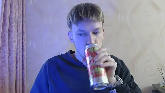 Snapshot of frama666 chatting on 7, 11, 2025 frama666 online show from 7, 11, 2025