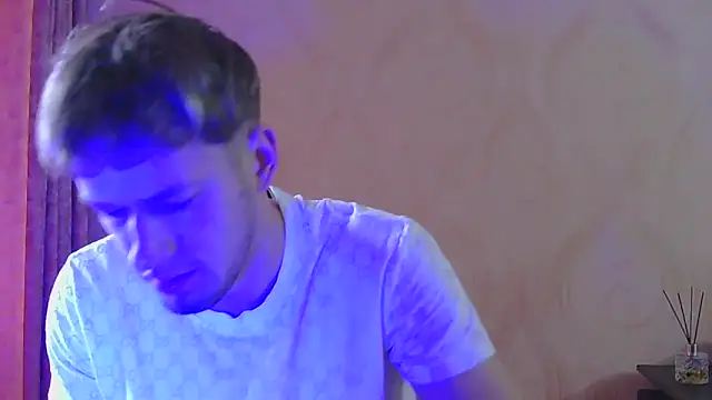 Snapshot of frama666 chatting on 6, 11, 2025 frama666 online show from 6, 11, 2025