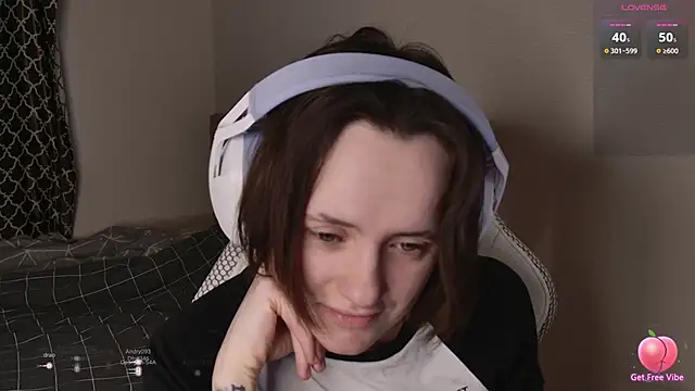 Luna Loveee online show from 1, 4, 2026