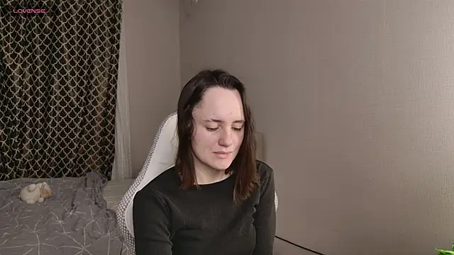 Luna Loveee online show from 10, 1, 2026