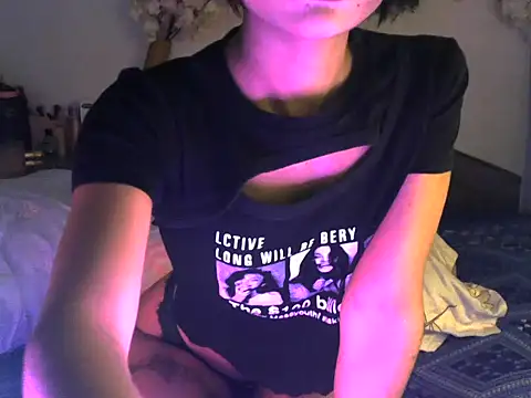 Snapshot of _luckylips chatting on 9, 1, 2026 luckylips online show from 9, 1, 2026