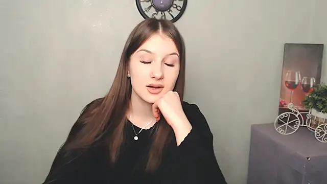  MiaAngell online show from 9, 3, 2025