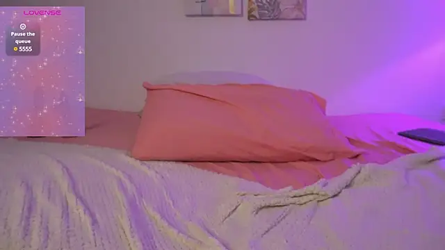 gala monroe online show from 17, 3, 2025