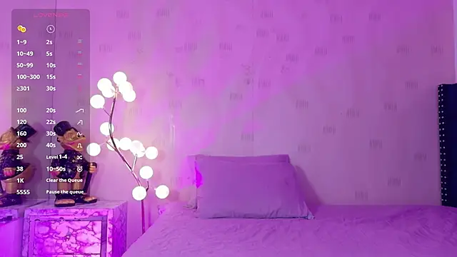 innocenthazel online show from 12, 3, 2026