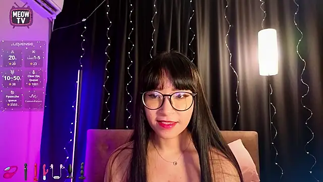 miyakimi0101 online show from 3, 6, 2026