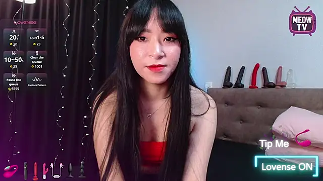 miyakimi0101 online show from 3, 10, 2025