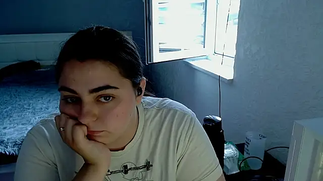Snapshot of kitsune_8 chatting on 9, 7, 2026 kitsune 8 online show from 9, 7, 2026