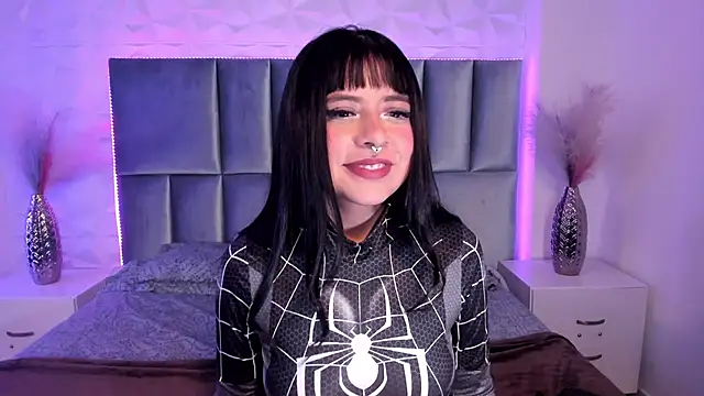 Selene bennet online show from 9, 9, 2025