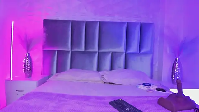 Selene bennet online show from 13, 3, 2026