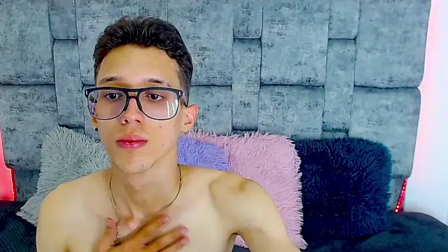 skinny bigcock02 online show from 25, 2, 2025