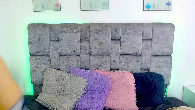 skinny bigcock02 online show from 25, 2, 2025