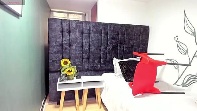 Natasha rose   online show from 31, 1, 2026