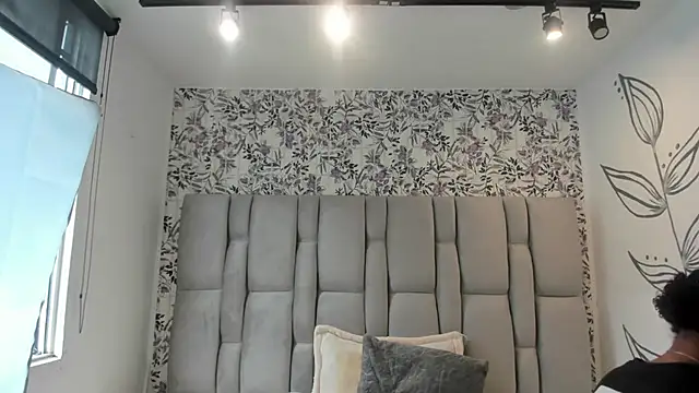 Natasha rose   online show from 1, 10, 2025