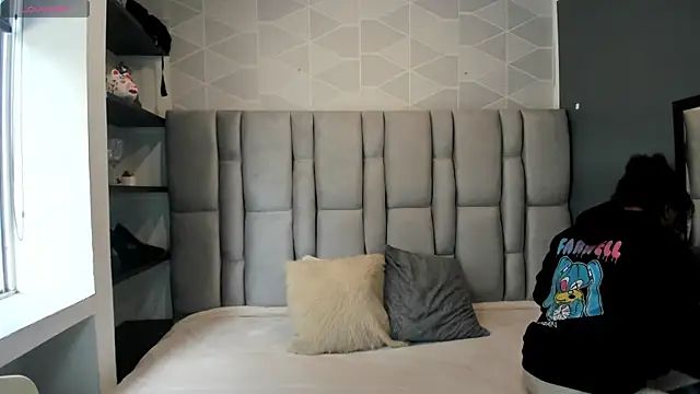 Natasha rose   online show from 30, 9, 2025