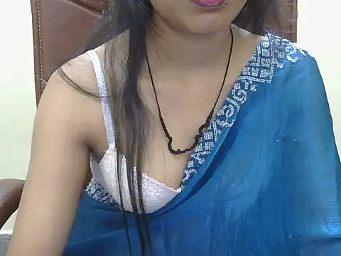 Cute Pihu01 online show from 11, 10, 2025