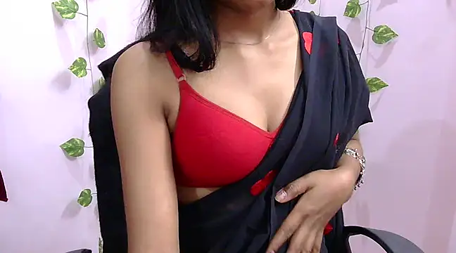 Cute Pihu01 online show from 2, 3, 2025