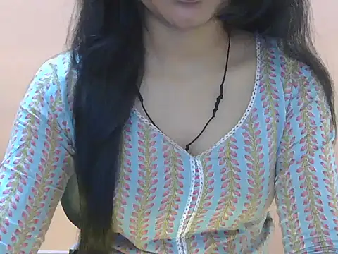 Snapshot of Cute_Pihu01 chatting on 2, 3, 2026 Cute Pihu01 online show from 2, 3, 2026