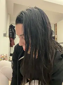 Mia Splash online show from 25, 2, 2026