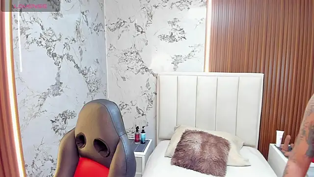 MEGANZARICK online show from 13, 3, 2026